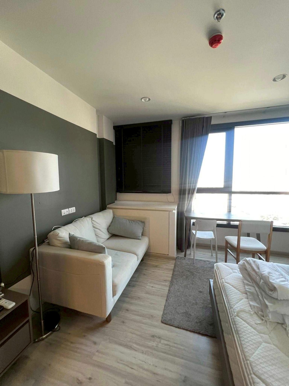 辉煌区 | XT Huaikhwang 公寓出租 1卧 30平米 18,000泰铢/月