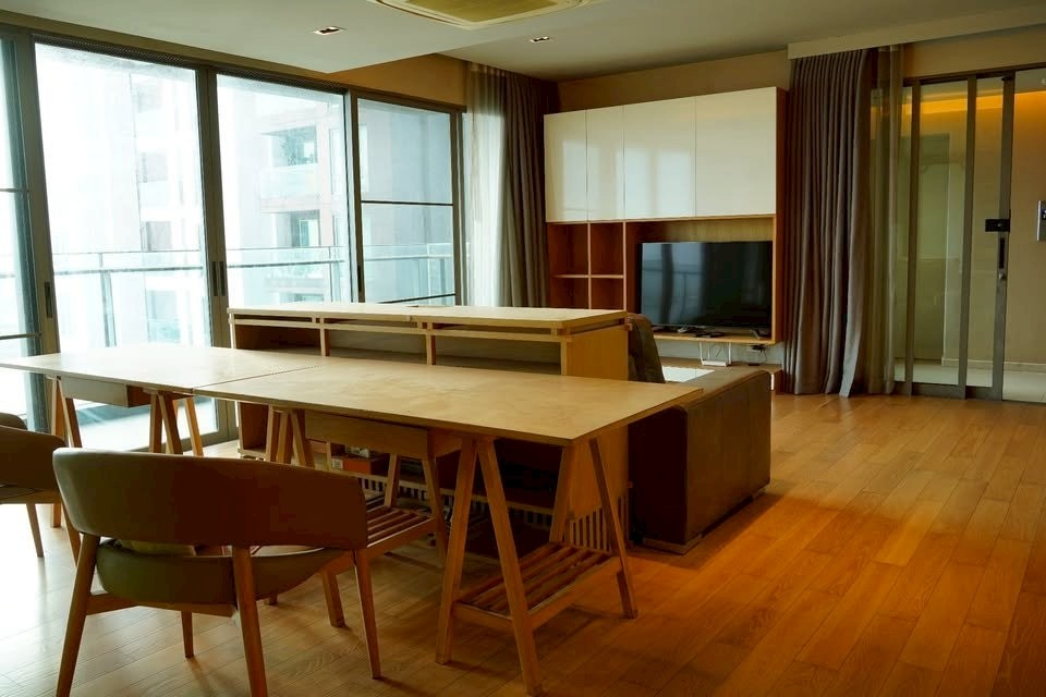 曼柯廉区 | Star View Rama 3 公寓出租/售 3卧 160.3平米 出租100,000泰铢/月，出售2200万泰铢