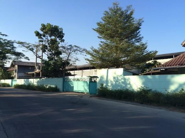 佛统府 | Sam Phran区域  仓库出租 1,352平米 120,000泰铢/月