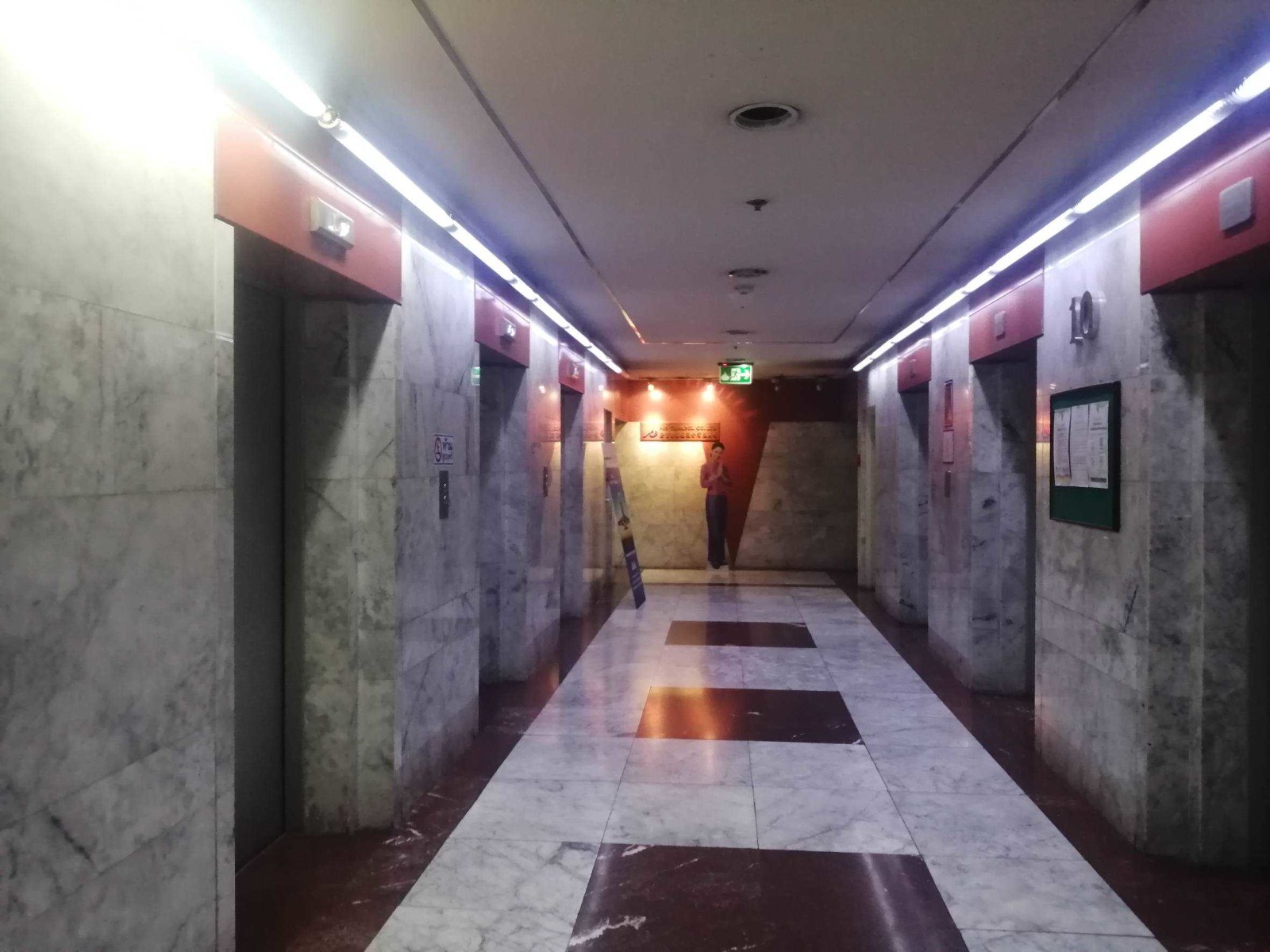 挽叻区 | ITF Tower 办公室出租 3房 209.71平米 70,000泰铢/月