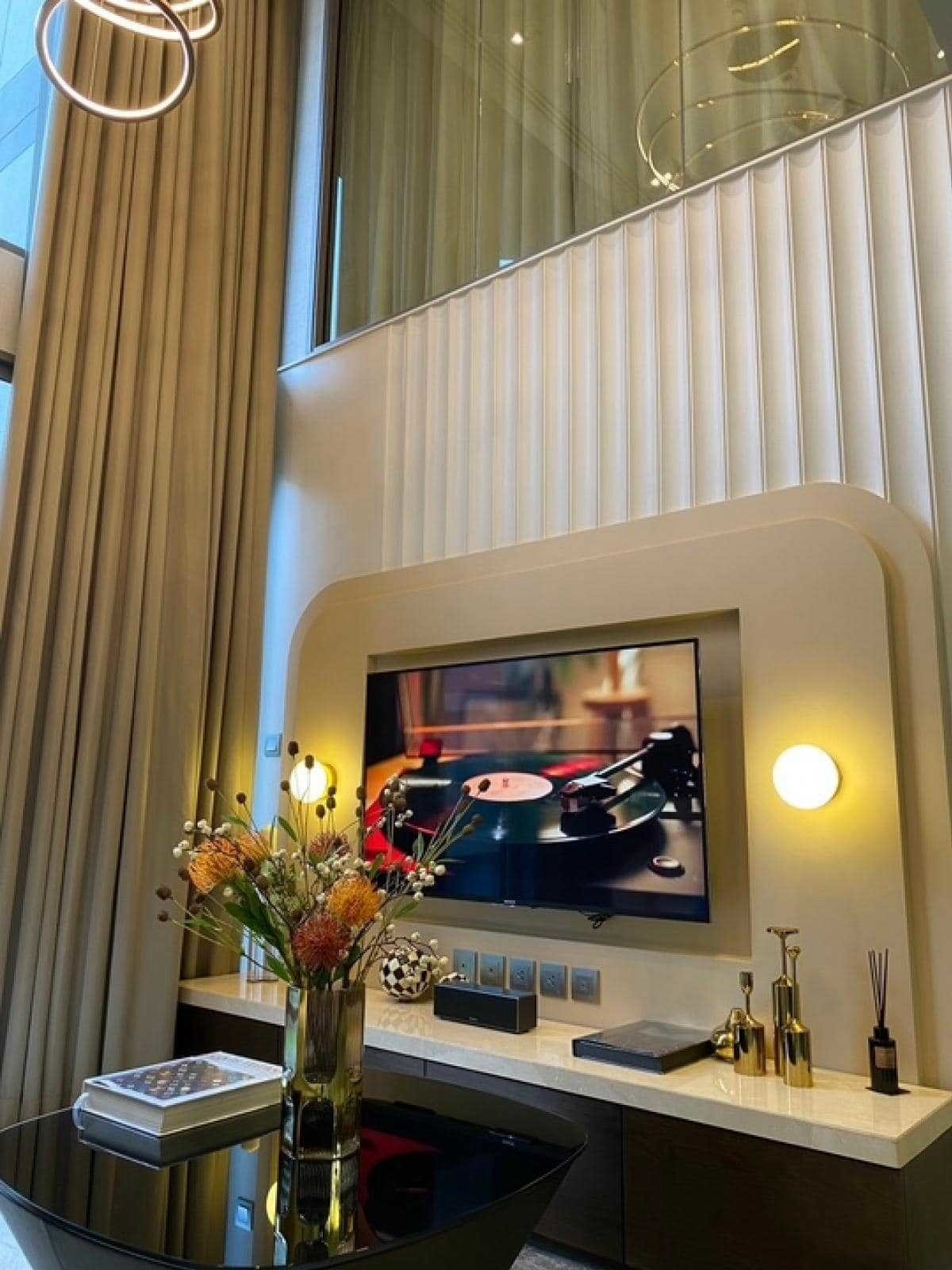 瓦他那区 | Ashton Residence 41 公寓出租 3卧 125平米 160,000泰铢/月（可养宠物）