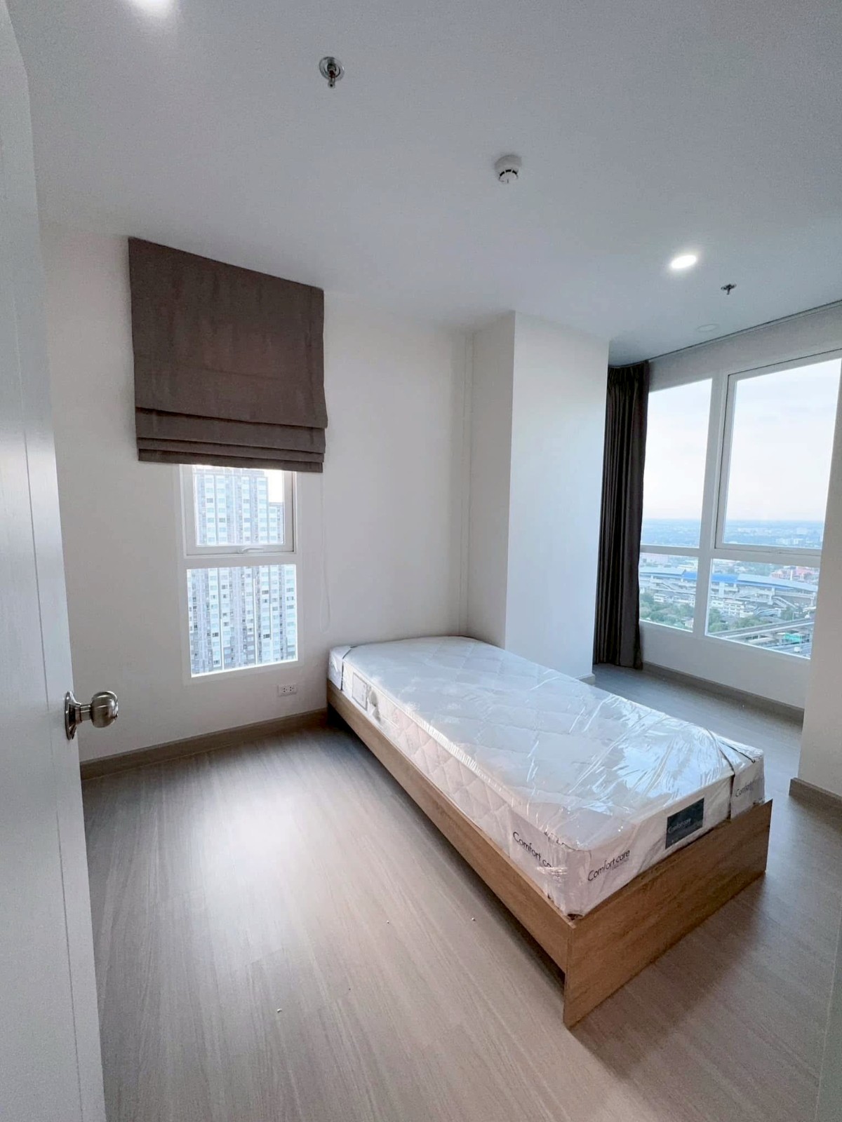 帕世乍能区 | Supalai Loft Sathorn - Ratchaphruek 公寓出租 2卧 56平米 23,000泰铢/月