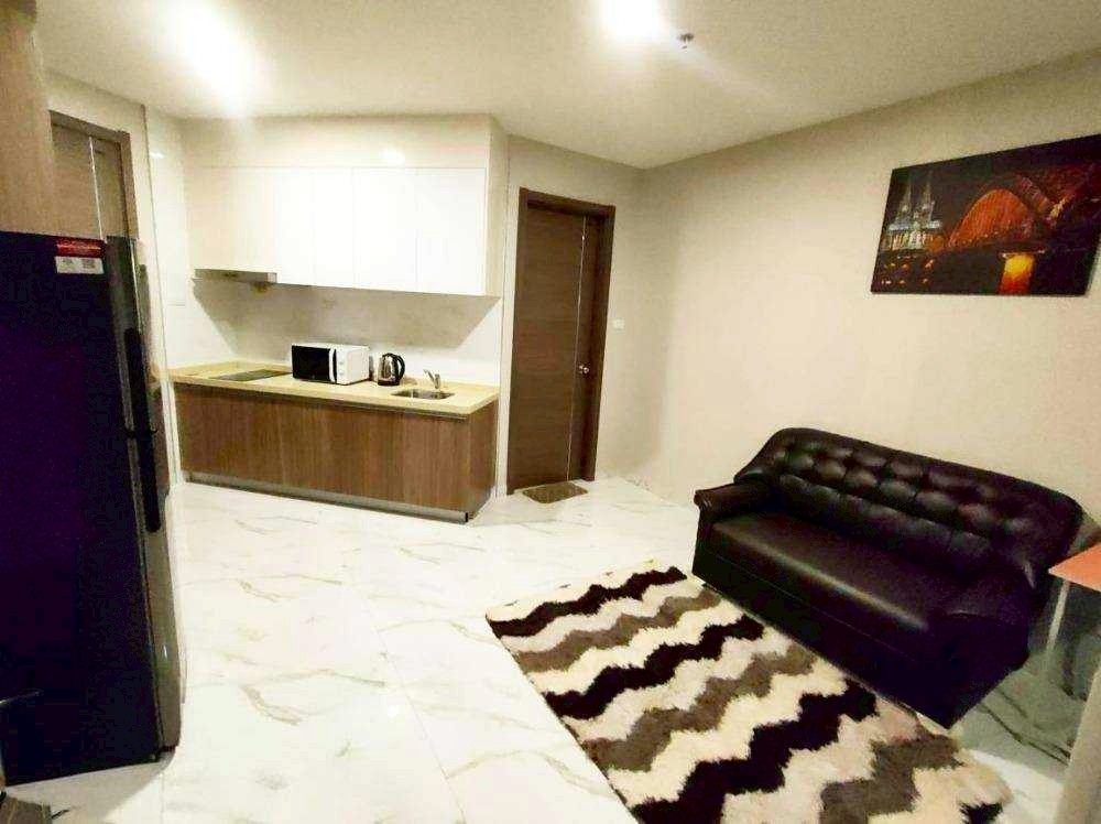 辉煌区 | Amanta Ratchada 公寓出租/出售 1卧 34平米 出租15,000泰铢/月，出售340万泰铢