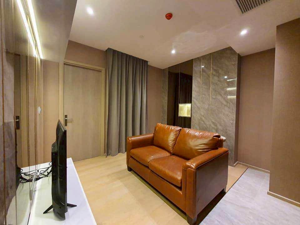 邻铃区 | Ashton Asoke-Rama 9 公寓出租 1卧 33.5平米 32,000泰铢/月