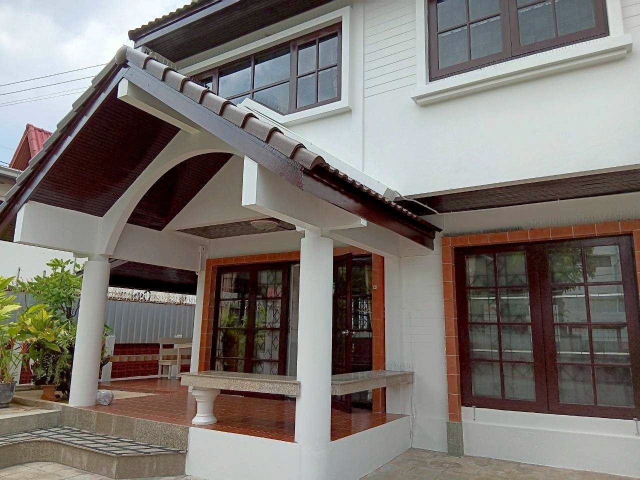 帕卡隆区 | Onnut — Sukhumvit地段 独栋别墅出租 3卧 232平米 50,000泰铢/月