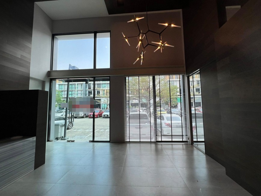 汶昆区 | Nirvana@WORK Ladprao-Kaset Nawamin 家庭办公楼出租 5层楼 380平米 87,000泰铢/月（可注册公司）