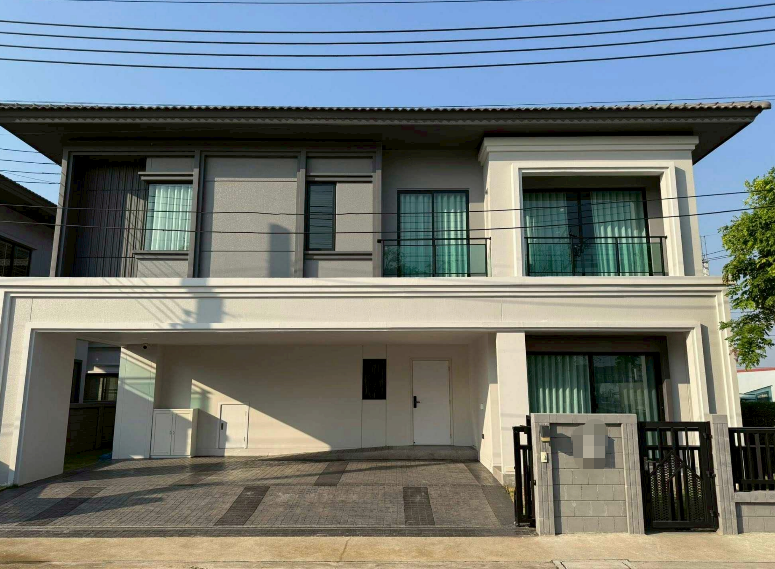 北榄府 | Britania Bangna-Srivaree 独栋别墅出租 4卧 255平米 89,000泰铢/月