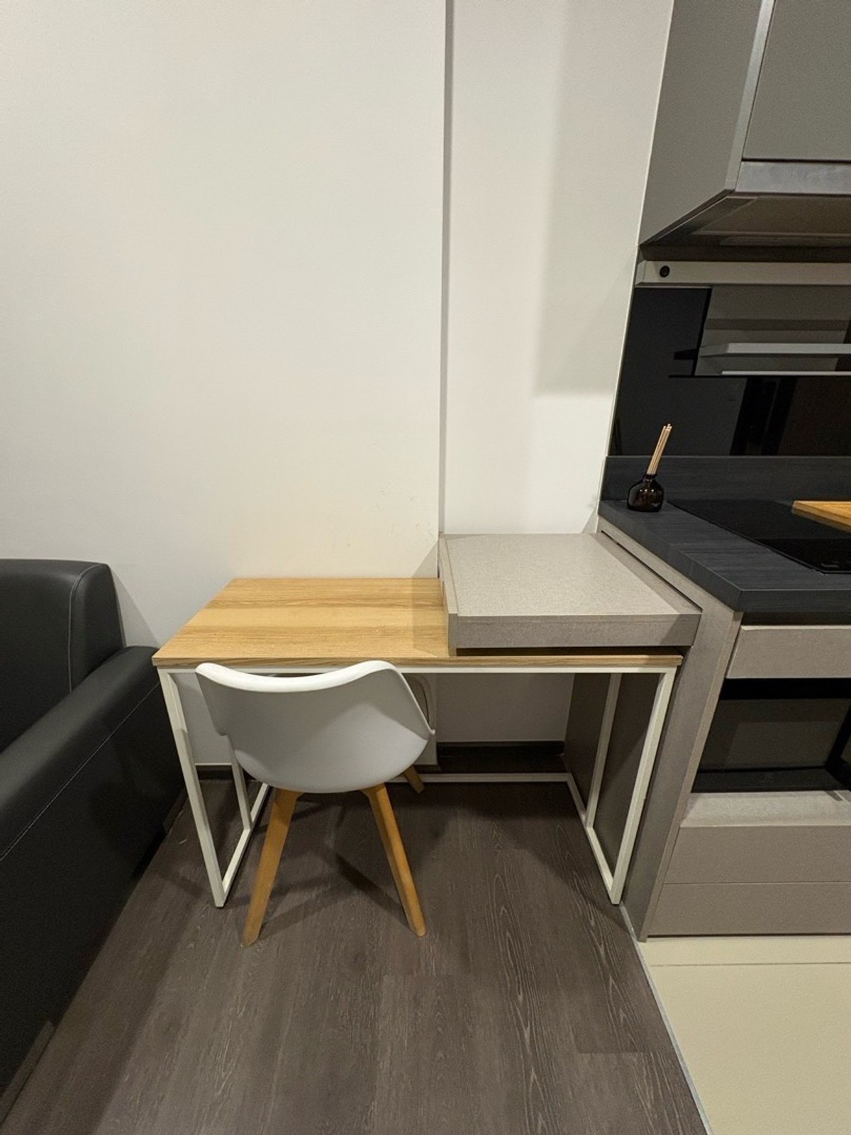 空堤区 | OKA HAUS Sukhumvit 36 公寓出租/售 1卧 26.57平米 出租17,000泰铢/月，出售320万泰铢