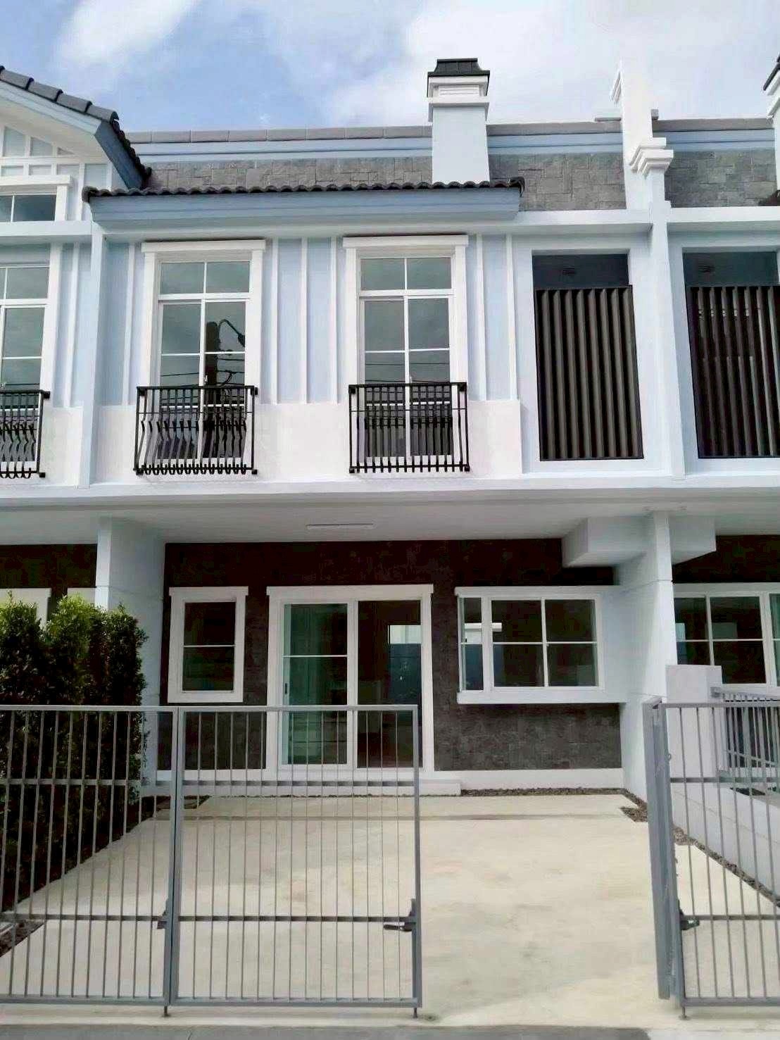 北榄府 | Villaggio 2 Srinakarin-Bangna 联排别墅出租 3卧 122平米 42,000泰铢/月