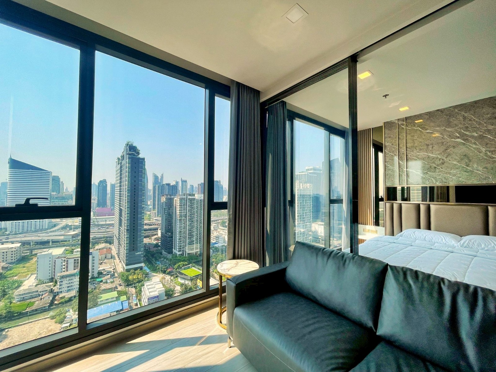 辉煌区 | One9Five Asoke-Rama9 公寓出租 1卧 40.6平米 38,000泰铢/月