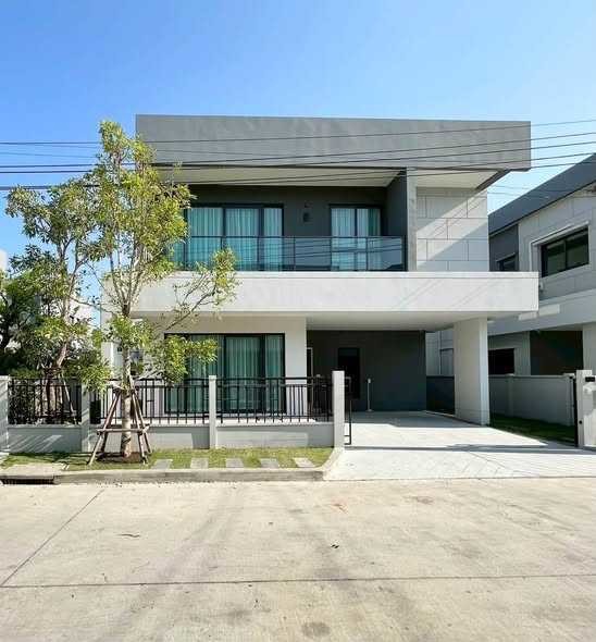 北榄府 | 邦绍通县Centro Bangna Phase 1独栋别墅出租 4卧4卫209平方米 租金95,000泰铢/月