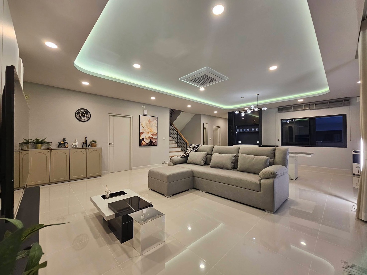北榄府 邦披县| Centro Bangna Phase 2独栋别墅出租 4卧5卫300平方米 租金110,000泰铢/月