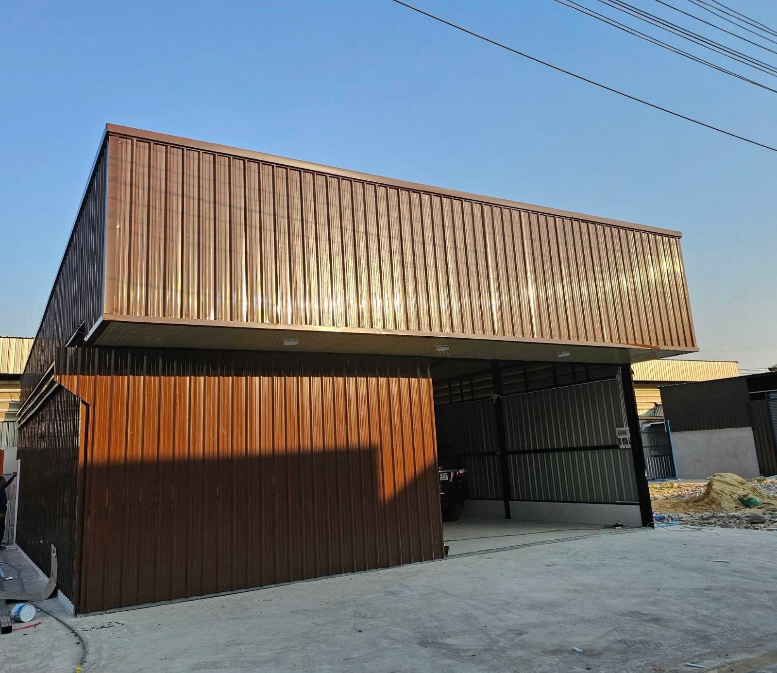 曼谷 Kanchanaphisek  | 新建仓库出租 120平方米 租金30,000泰铢/月