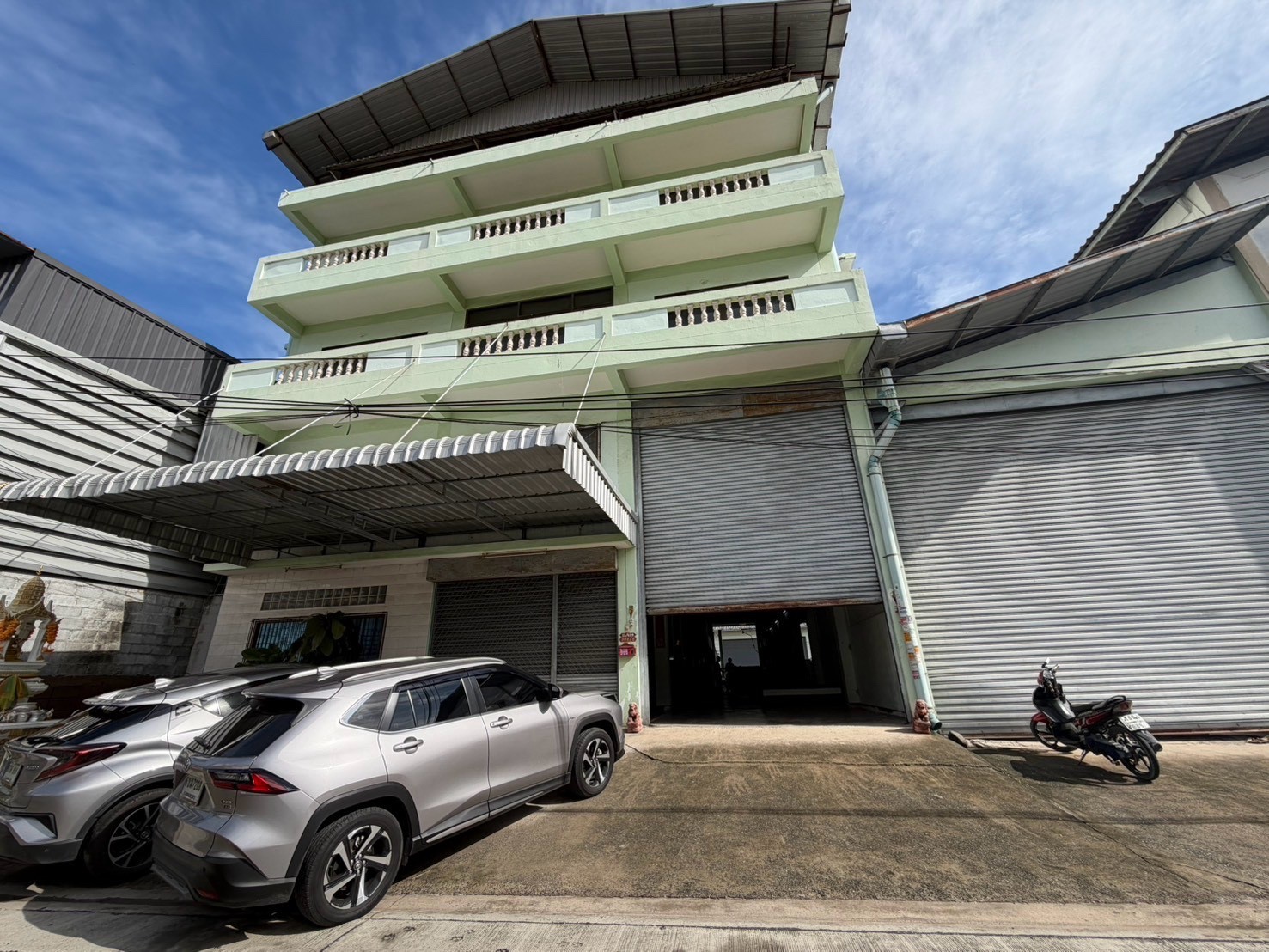 曼谷 邦邦区 | Ekachai Soi 94工厂出租 5,520平方米 租金390,000泰铢/月