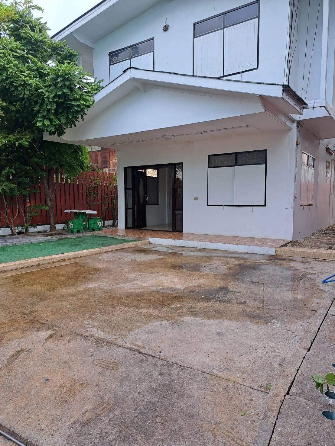 曼谷 帕卡农区| Sukhumvit 66/1 Home Office出租 52平方哇 租金30,000泰铢/月 可注册公司