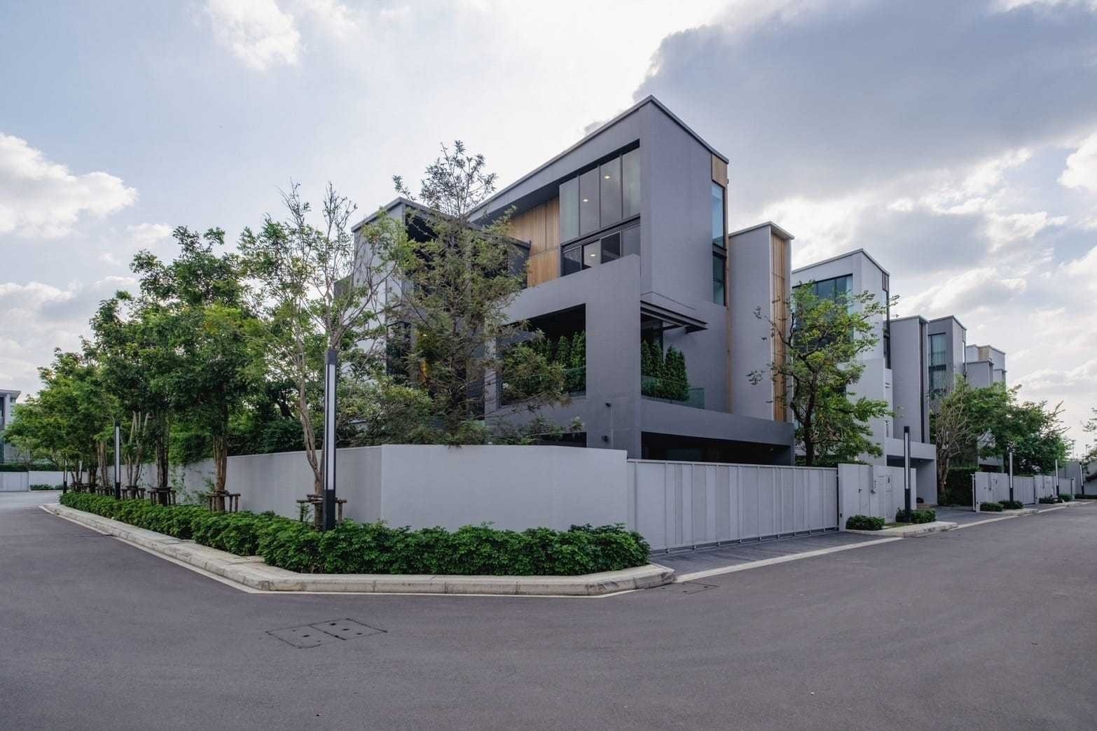 曼谷 拉甲邦区 | VIVE Krungthep Kreetha豪宅出租 421平方米 4卧5卫 租金280,000泰铢/月