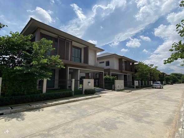 曼谷 沙攀松区 | Burasiri Krungthep Kreetha独栋别墅出租 4卧4卫196平方米 租金100,000泰铢/月