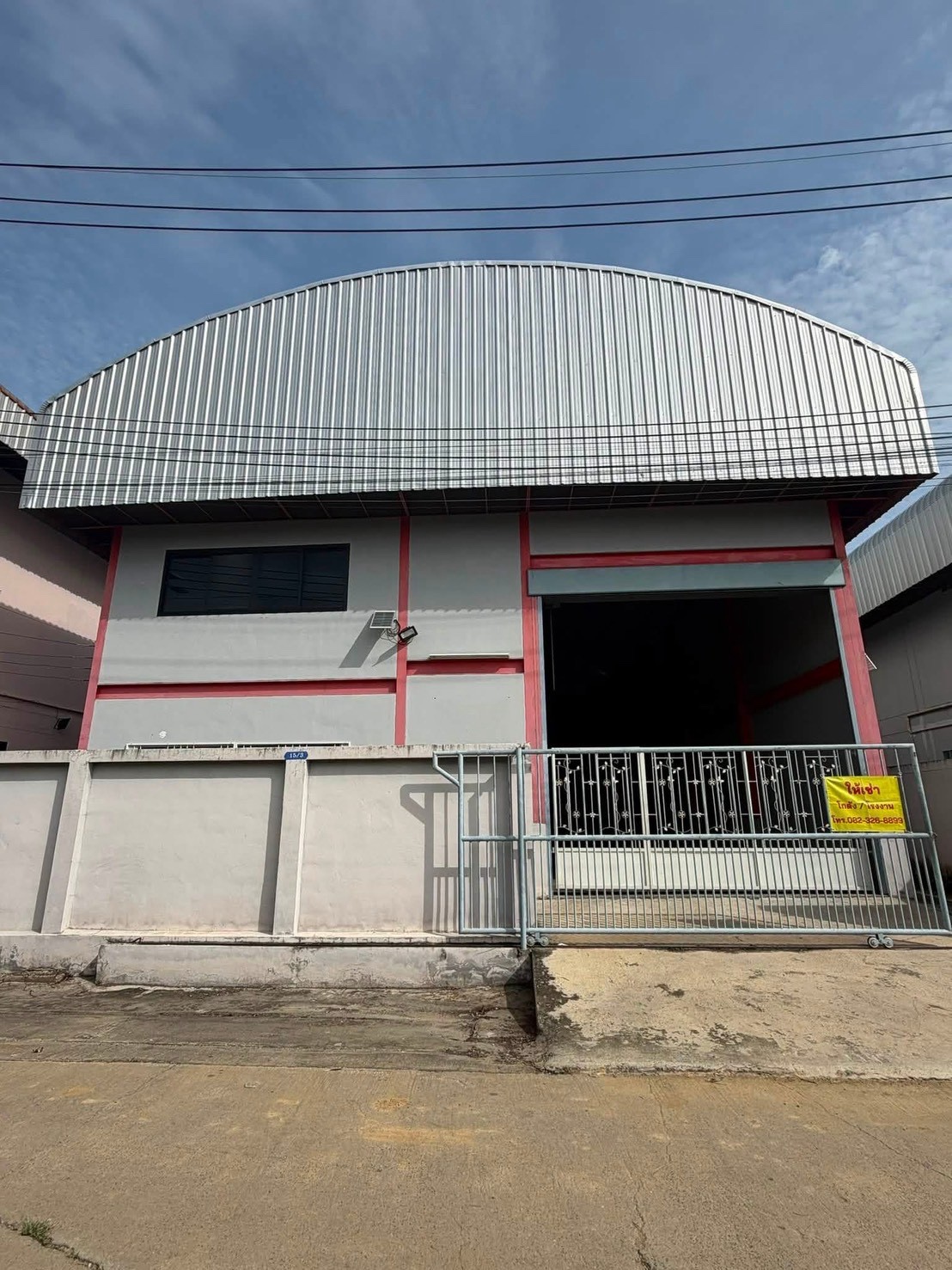 曼谷暖武里府北革县 | Kanchanaphisek路仓库/工厂出租 300平方米 租金42,000泰铢/月，可办理公司注册