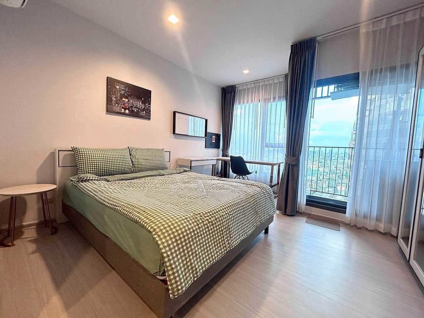 曼谷 汇权区 | Life Asoke Rama 9公寓出租 26平方米 租金18,000泰铢/月