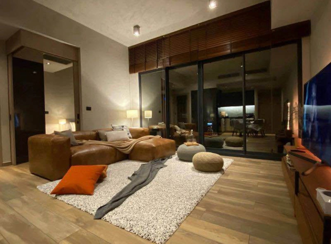 曼谷 瓦他那区 | The Lofts Asoke公寓出售/出租 2卧2卫85.4平方米 租金90,000泰铢/月 售价22,500,000泰铢