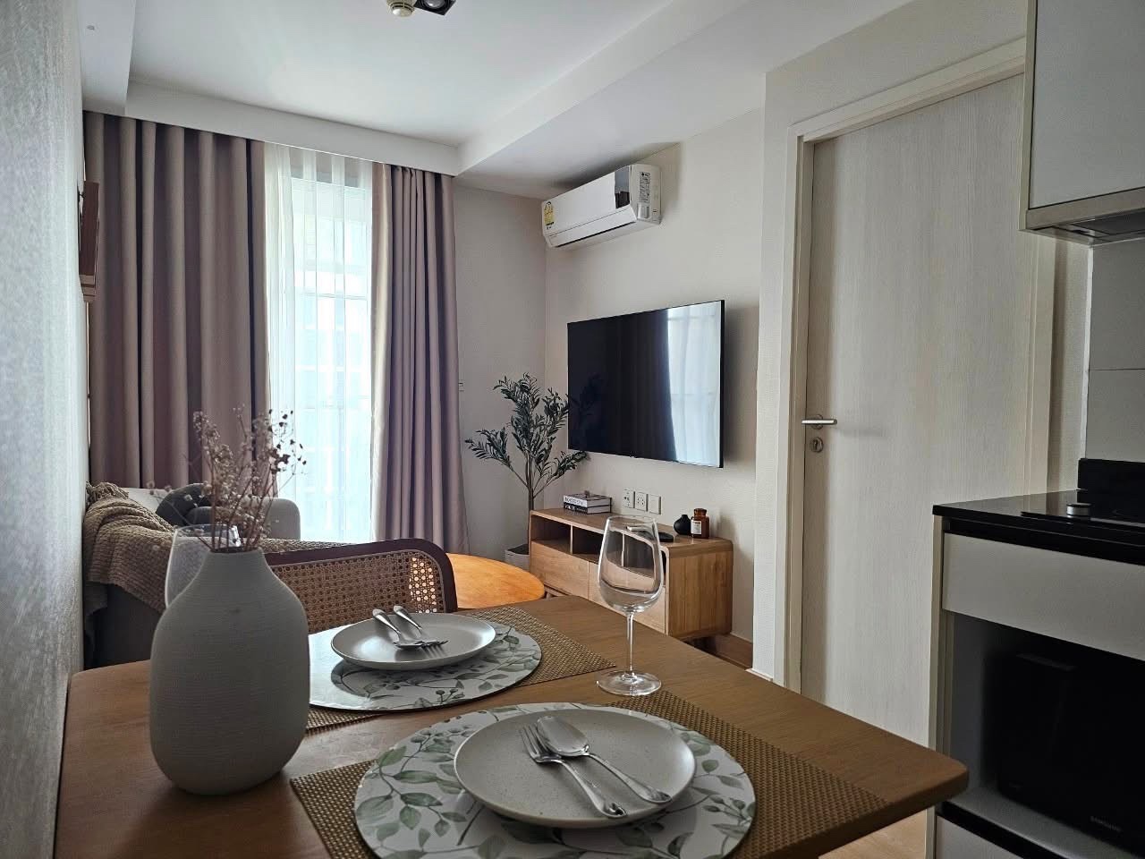曼谷 瓦他那区 | Maestro 39 Sukhumvit 39宠物友好公寓出租 1卧1卫34平方米 租金24,000泰铢/月