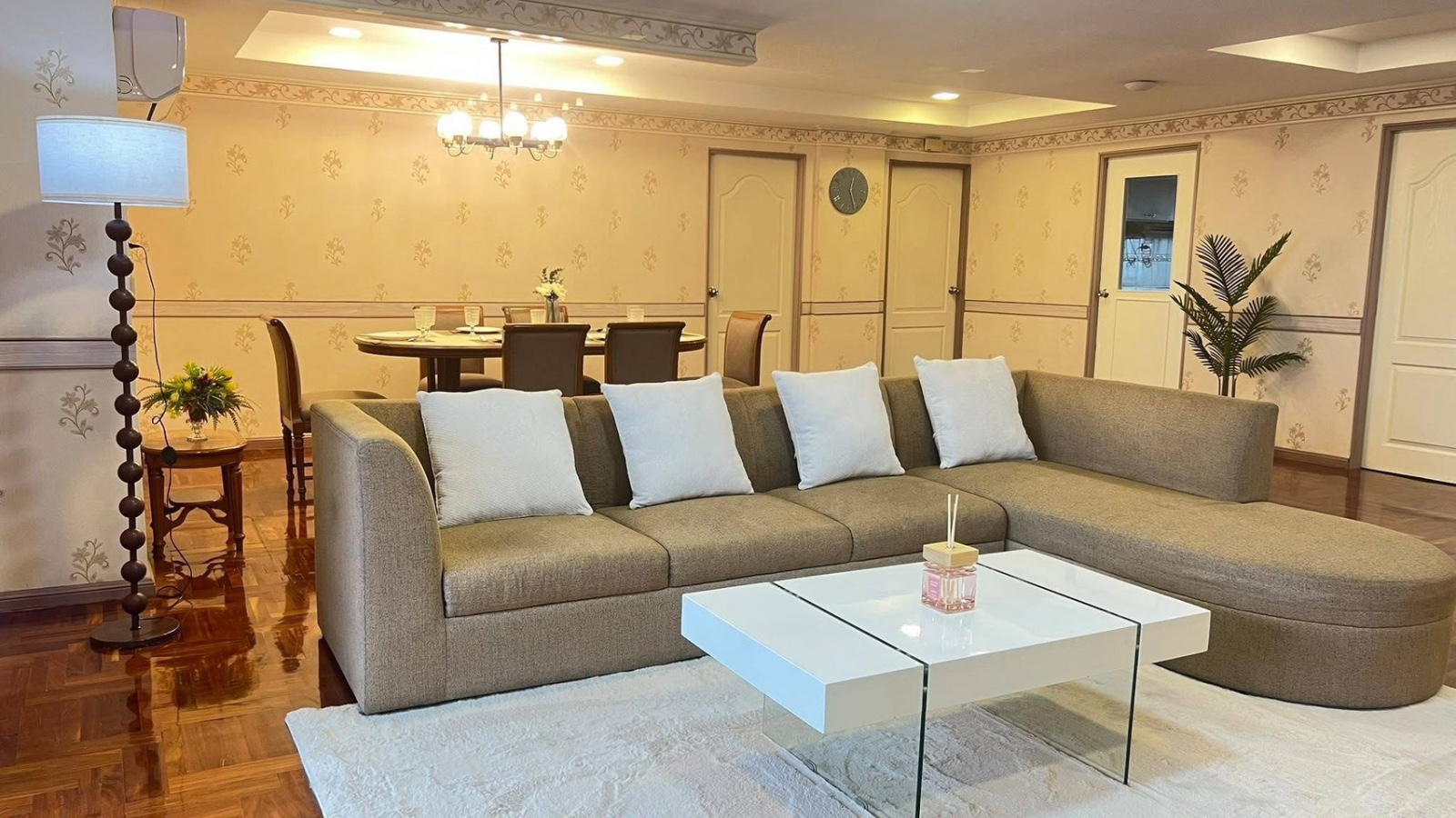曼谷 瓦塔纳区｜DH Grand Tower Sukhumvit 39公寓出租 3卧4卫280平方米｜租金85,000泰铢/月，可养宠物