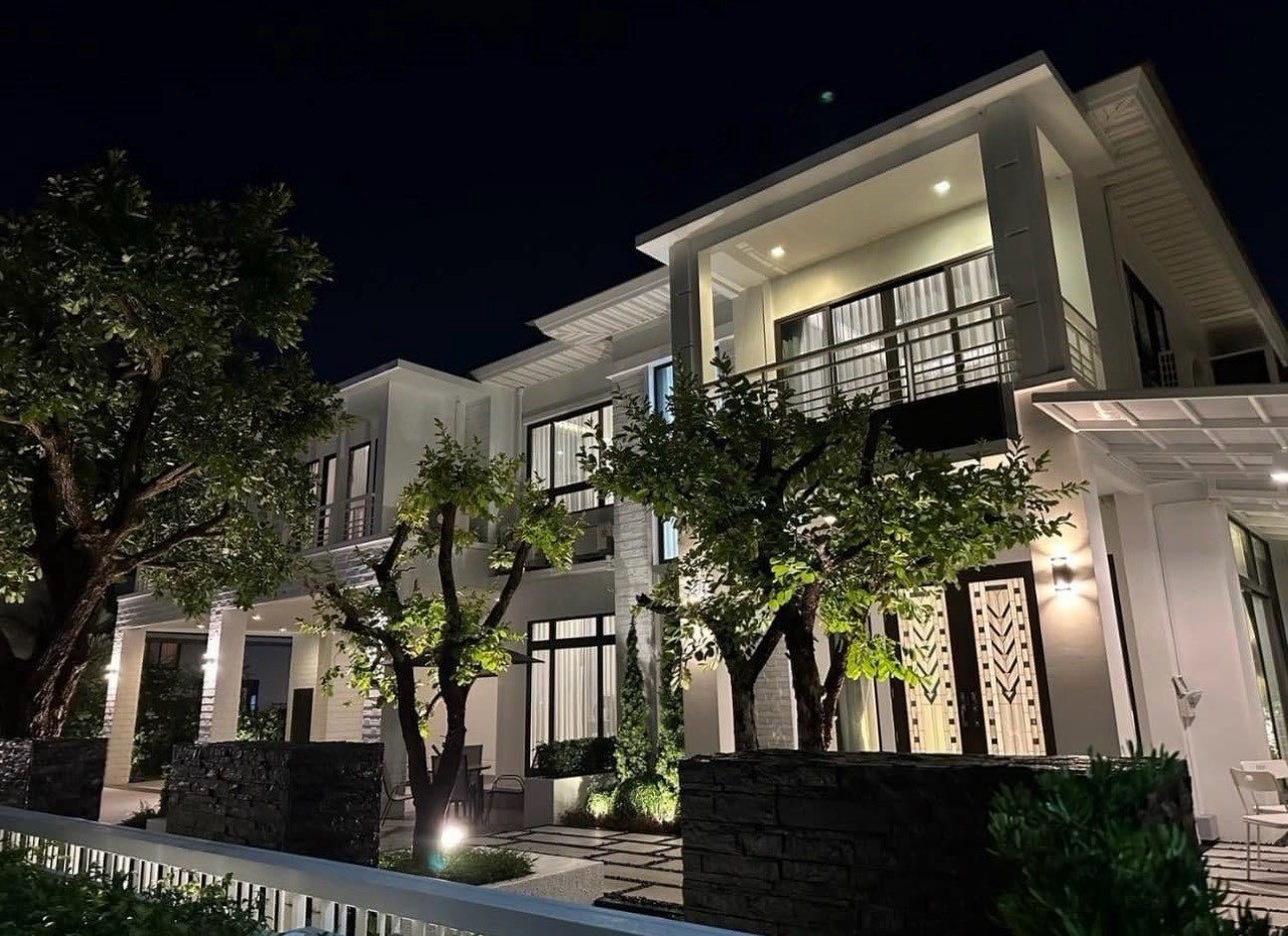 曼谷 拉甲邦区 | Perfect Masterpiece Sukhumvit 77豪宅出租/出售 5卧5卫525平方米 租金245,000泰铢/月