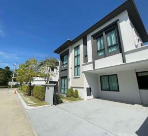 北榄府 | Grande Pleno Sukhumvit-Bangna 独栋别墅出租 3卧 162平米 89,000泰铢/月