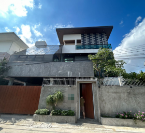 【中国业主】出售和长租辉煌区新别墅，位置生活非常便利 4卧 598平米 出租290,000泰铢/月，出售5700万泰铢