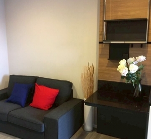 挽叻区 | The room Sathorn 公寓出租 1卧 35平米 18,000泰铢/月