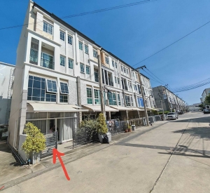 邦纳区 | The ｍａｓｔｅｒ @BTS Udomsuk 联排别墅出租 4卧 266平米 48,000泰铢/月（可注册公司）