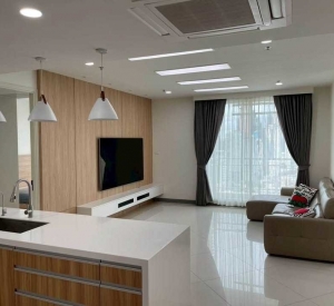 然那华区 | The Empire Place Sathorn 大平层公寓出租/售 3卧 183平米 出租100,000泰铢/月，出售3000万泰铢