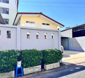 辉煌区 | Huaikhwang — Sutthisan 别墅出租 3卧 200平米 80,000泰铢/月