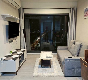 拉差贴威区 | Life Asoke Hype 公寓出租 1卧 33平米 22,500泰铢/月