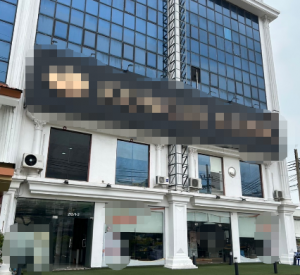 邻铃区 | Ratchada — Sutthisan区域 展厅出租 1楼 161平米  112,500泰铢/月