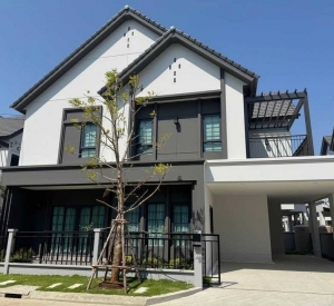 北榄府 | Centro Bangna（2期）独栋别墅出租 4卧 280平米 99,000泰铢/月（可养宠物）