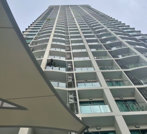 【中国业主】瓦他那区 | Supalai Oriental Sukhumvit 39 公寓出租 2卧 60平米 43,000泰铢/月