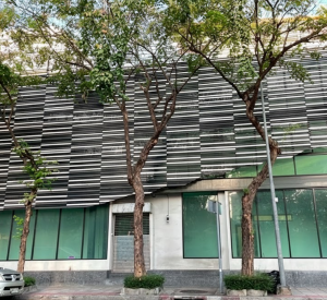 挽叻区 | Suriyawong, Bang Rak区域 全新商铺出租 2层、3层 200平米 60,000泰铢/月