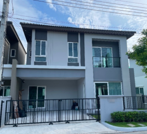 邦纳区 | Grande Pleno Mega Bangna 联排别墅出租 3卧 145平米 56,000泰铢/月