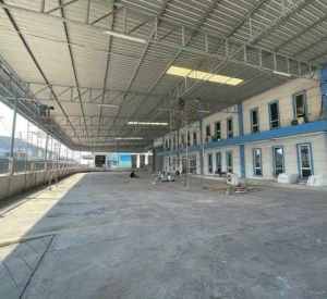 北榄府 |【紫色区】Bang Phli工业园区附近 工厂仓库出租 2,000平米 220,000泰铢/月