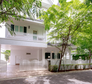 曼那区 | Fantasia Villa 4 独栋别墅出租 4卧 350平米 180,000泰铢/月