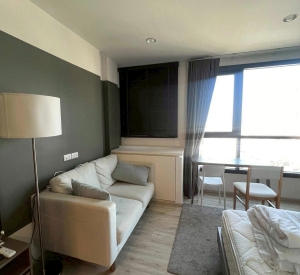 辉煌区 | XT Huaikhwang 公寓出租 1卧 30平米 18,000泰铢/月