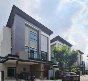 帕卡隆区 | The Gentry Sukhumvit 独栋别墅出/售 3卧 390平米 出租200,000泰铢/月（可养宠物），出售3200万泰铢