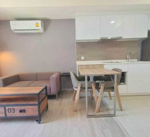 邻铃区 | Maestro 03:Ratchada-Rama 9 公寓出租 1卧 35平米 22,000泰铢/月（可养宠物）