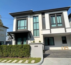 北榄府 | Grande Pleno Sukhumvit-Bangna 独栋别墅出租 3卧 161平米 70,000泰铢/月