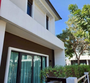 廊曼区 | CENTRO Vibhavadi 独栋别墅出租 4卧 274平米 75,000泰铢/月