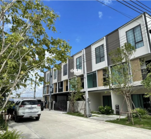 【中国业主】北榄府 | Altitude Kraf Bangna 联排别墅出租 2卧 88平米 25,000泰铢/月