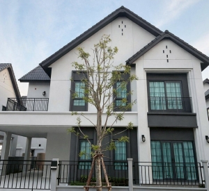 北榄府 | Centro Bangna 独栋别墅出租 4卧 265平米 120,000泰铢/月