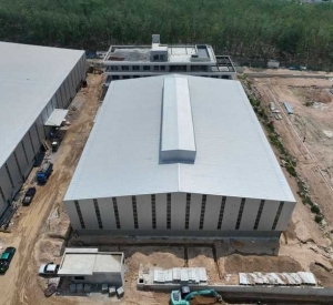 罗勇府 |【紫色区】Mab Yang Phon, Pluak Daeng区域 工厂出租 2,200平米 每平米150泰铢/月（可申请工厂许可证）