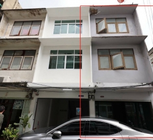 沙吞区 | Home Office — Sathorn黄金地段 联排别墅出租 2-4房 180平米 45,000泰铢/月